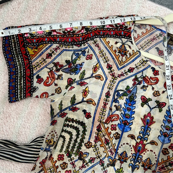 Anthropologie Vineet Bahl Floral Patterned Embroidered Women's Top Size Small - Picture 11 of 16